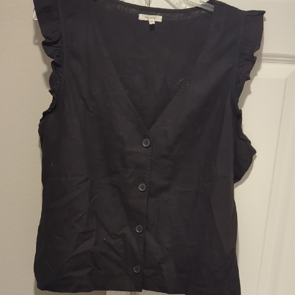 Women's Black Ruffle Sleeve Top